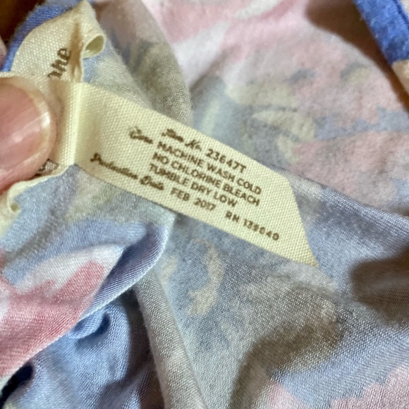 ✨Matilda Jane Floral Peplum Sleeveless Top✨ - Picture 7 of 13